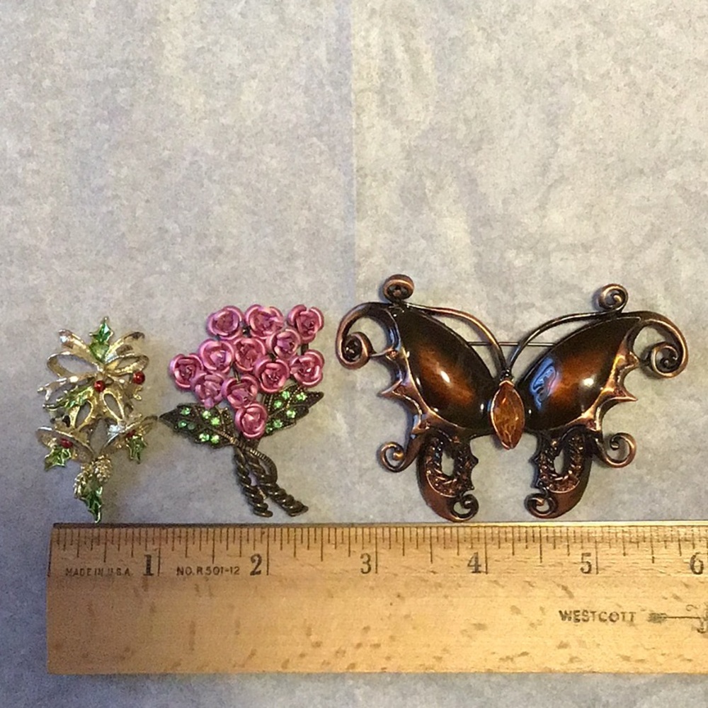 3 brooches